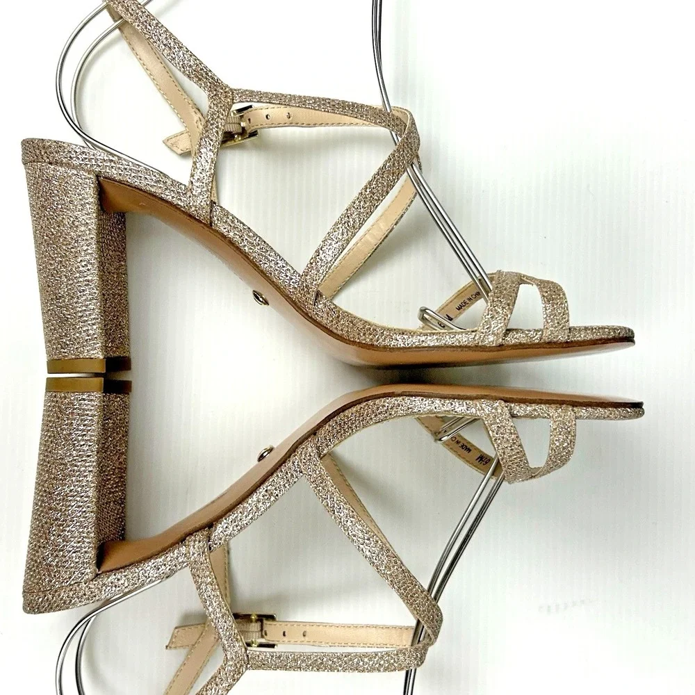 Pelle Moda Size 6.5 Gold Glitter Sparkly NEW Noreen Strap 3